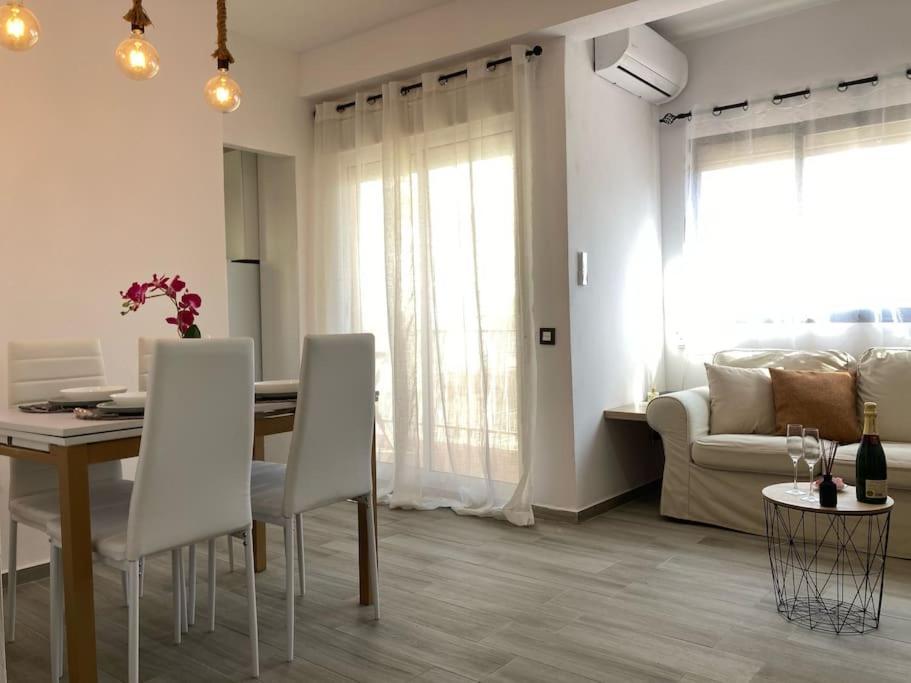 Coqueto Apartamento De Playa Con Piscina Y Terraza บาเลนเซีย ภายนอก รูปภาพ