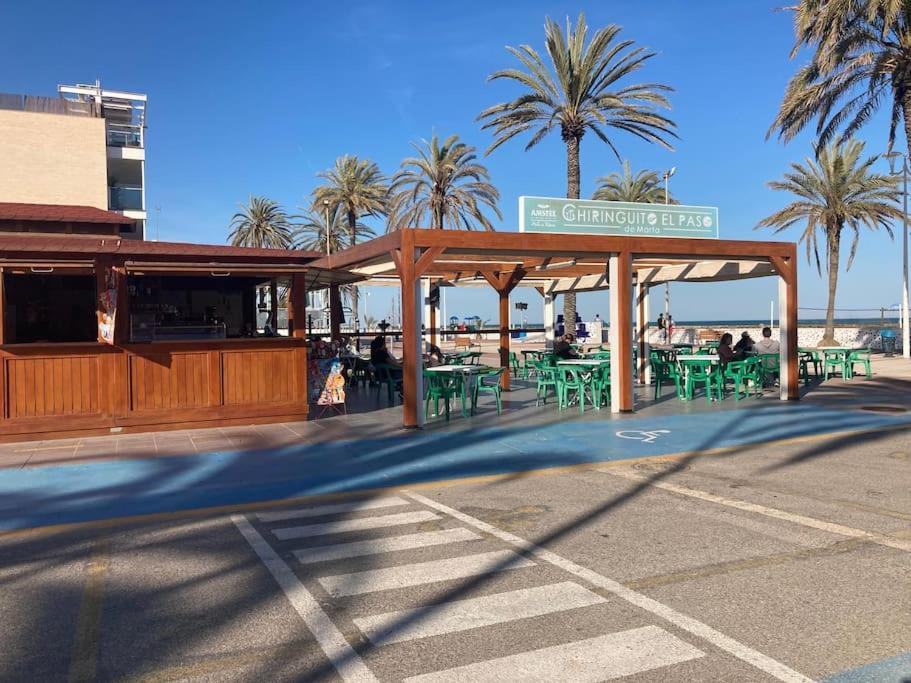 Coqueto Apartamento De Playa Con Piscina Y Terraza บาเลนเซีย ภายนอก รูปภาพ